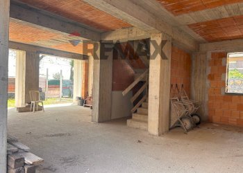 Stanza vuota - Semi-detached house Via Giuseppe Garibaldi
 
31, Viagrande - photo 4