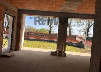Giardino - Semi-detached house Via Giuseppe Garibaldi
 
31, Viagrande - photo 8