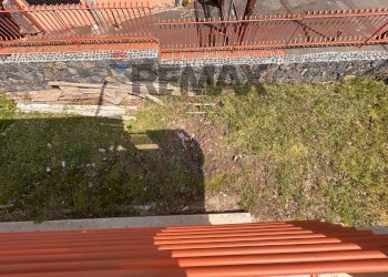 Giardino - Semi-detached house Via Giuseppe Garibaldi
 
31, Viagrande - photo 16