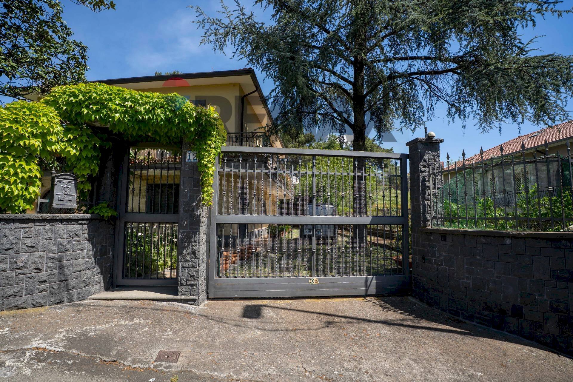 Casa all\'aperto - Villa Via Concetto Marchesi
 
12, Pedara - photo 2