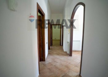 Hall / corridoio - Villa Via Concetto Marchesi
 
12, Pedara - photo 23