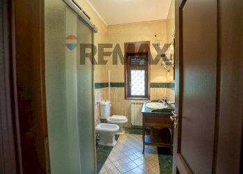 Bagno - Villa Via Concetto Marchesi
 
12, Pedara - photo 36