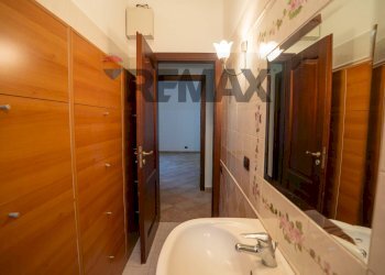 Bagno - Villa Via Concetto Marchesi
 
12, Pedara - photo 38