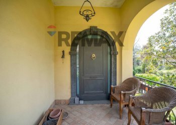 Terrazza - Villa Via Concetto Marchesi
 
12, Pedara - photo 40