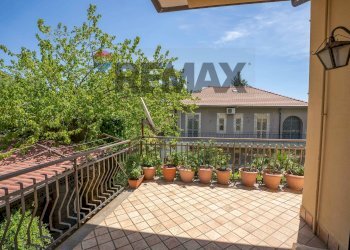 Terrazza - Villa Via Concetto Marchesi
 
12, Pedara - photo 41