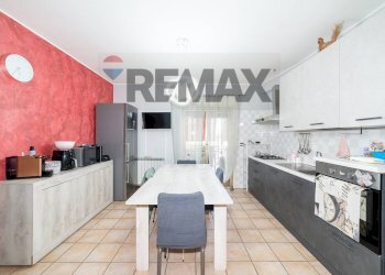 Cucina - Quadrilocale Via Capitano Navarria
 
19, San Pietro Clarenza - foto 15