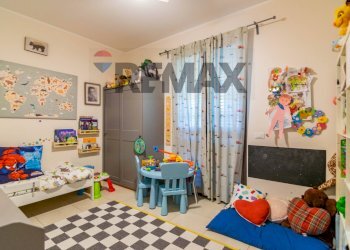 Camera / camera da letto - Casa semi indipendente Via Roma
 
157, San Pietro Clarenza - foto 17