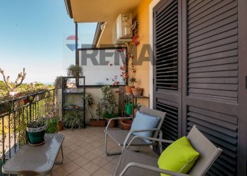 Balcone - Casa semi indipendente Via Roma
 
157, San Pietro Clarenza - foto 21