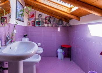 Bagno - Casa semi indipendente Via Roma
 
157, San Pietro Clarenza - foto 30
