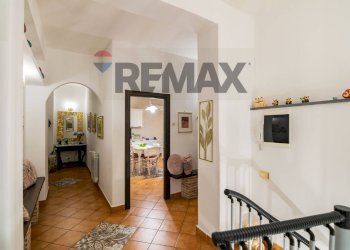 Hall / corridoio - Apartment Via Del Bosco
 
5, Catania - photo 4