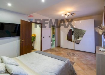Camera / camera da letto - Three-room apartment Via Matteo Gaudioso
 
11, Catania - photo 5