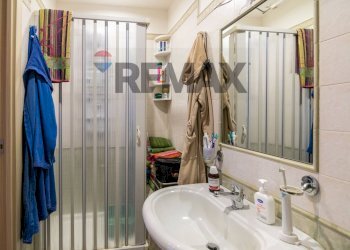 Bagno - Three-room apartment Via Matteo Gaudioso
 
11, Catania - photo 7