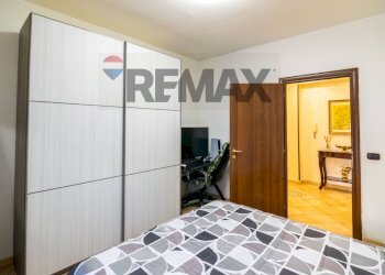 Camera / camera da letto - Three-room apartment Via Matteo Gaudioso
 
11, Catania - photo 14