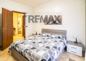 Camera / camera da letto - Three-room apartment Via Matteo Gaudioso
 
11, Catania - photo 15