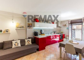 Sala da pranzo - Trilocale Via Del Pino
 
15, Misterbianco - foto 11