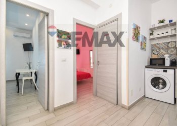 Lavanderia - Three-room apartment Via Reitano
 
16, Catania - photo 3