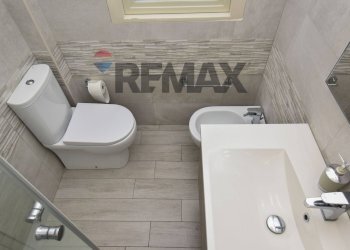 Bagno - Three-room apartment Via Reitano
 
16, Catania - photo 14