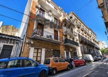 Edificio all\'aperto - Three-room apartment Via Reitano
 
16, Catania - photo 30