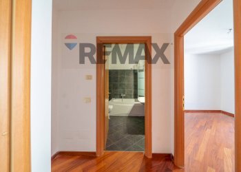 Hall / corridoio - Bilocale Via Robert Musil
 
8, Roma - foto 32