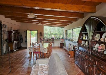 Sala da pranzo - Casa indipendente Salerno - foto 40