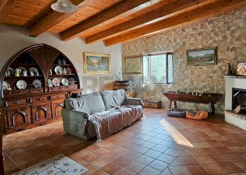Soggiorno - Casa indipendente Salerno - foto 47
