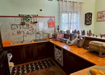 Cucina - Casa indipendente Salerno - foto 50