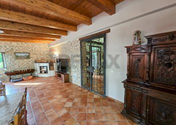 Soggiorno - Casa indipendente Salerno - foto 57