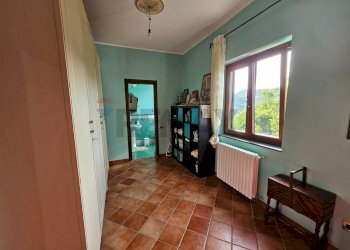Hall / corridoio - Casa indipendente Salerno - foto 75