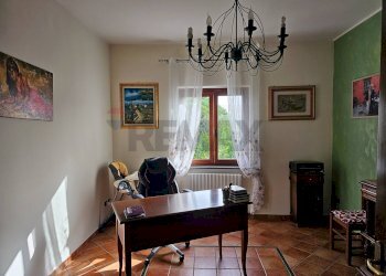 Soggiorno - Casa indipendente Salerno - foto 84