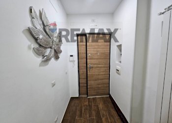 Hall / corridoio - Trilocale Via Robertelli
 
29, Salerno - foto 22