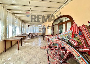 Sala da pranzo - Commercial Premises Via XXI Aprile
 
147, Acireale - photo 12
