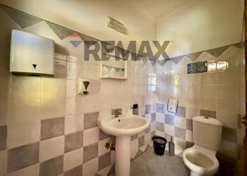 Bagno - Commercial Premises Via XXI Aprile
 
147, Acireale - photo 17