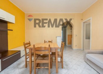 Sala da pranzo - Three-room apartment Via Cave Villara'
 
33, Catania - photo 3