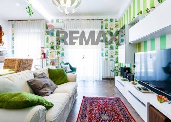 Soggiorno - Four-room apartment Via Orchidea
 
4, Catania - photo 4