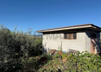 Casa all\'aperto - Terreno agricolo via bufardo, Fiumefreddo di Sicilia - foto 2