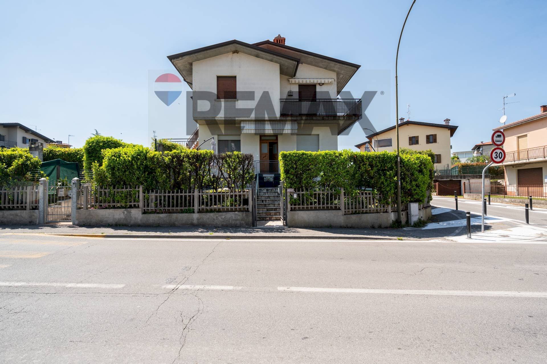 Casa all\'aperto - Trilocale Via Pratomaggiore
 
140, Desenzano del Garda - foto 1