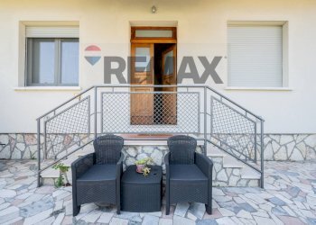 Terrazza - Trilocale Via Pratomaggiore
140, Desenzano del Garda - foto 3