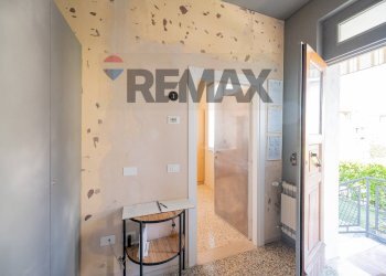 Bagno - Trilocale Via Pratomaggiore
140, Desenzano del Garda - foto 8
