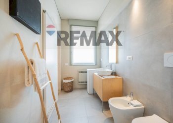 Bagno - Trilocale Via Pratomaggiore
140, Desenzano del Garda - foto 19
