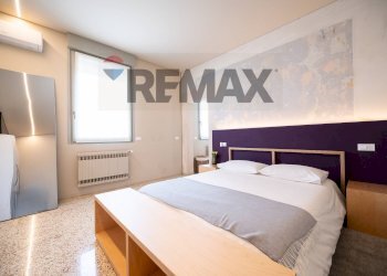Camera / camera da letto - Trilocale Via Pratomaggiore
140, Desenzano del Garda - foto 27