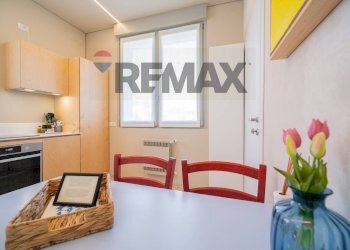 Cucina - Trilocale Via Pratomaggiore
140, Desenzano del Garda - foto 37