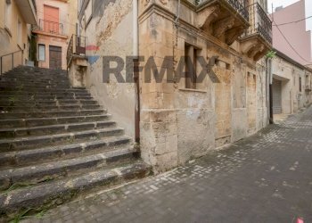 Esterno - Casa semi indipendente Via Marino
 
13/17, Melilli - foto 19