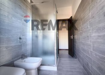 Bagno - Trilocale viale santa panagia
 
136 G/3, Siracusa - foto 20