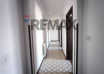 Hall / corridoio - Trilocale viale santa panagia
 
136 G/3, Siracusa - foto 24