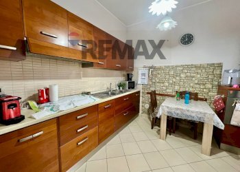 Cucina - Four-room apartment Via Campo Sportivo
 
10, San Felice a Cancello - photo 13