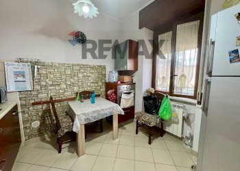 Sala da pranzo - Four-room apartment Via Campo Sportivo
 
10, San Felice a Cancello - photo 14