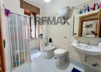 Bagno - Four-room apartment Via Campo Sportivo
 
10, San Felice a Cancello - photo 22
