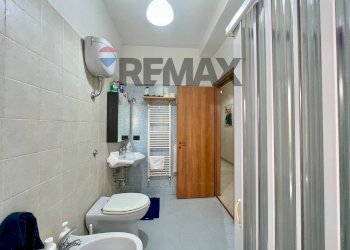 Bagno - Four-room apartment Via Campo Sportivo
 
10, San Felice a Cancello - photo 23