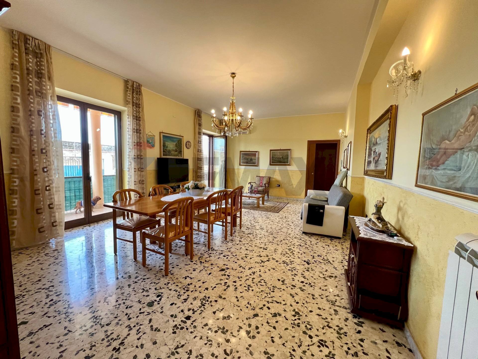 Sala da pranzo - Four-room apartment Via Campo Sportivo
 
10, San Felice a Cancello - photo 3
