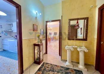 Hall / corridoio - Four-room apartment Via Campo Sportivo
 
10, San Felice a Cancello - photo 2